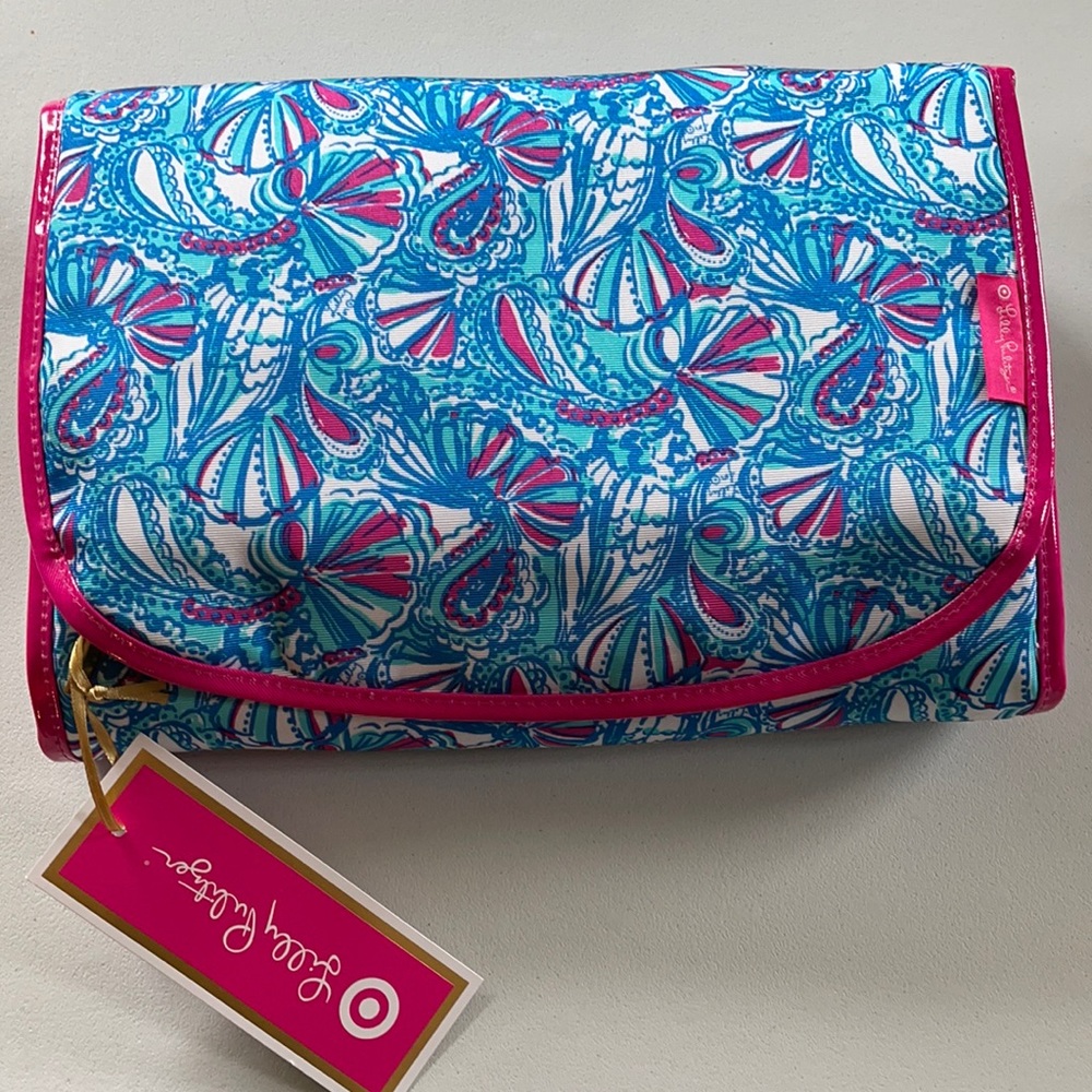 NWT RARE Lilly Pulitzer Travel Kit